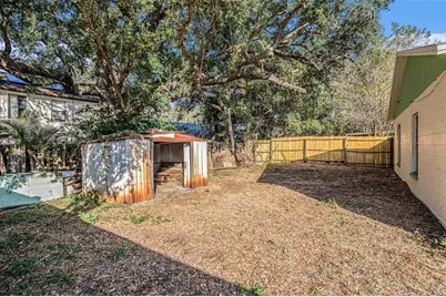 8512 Lazy River Drive, Tampa, FL 33617 - Photo 22