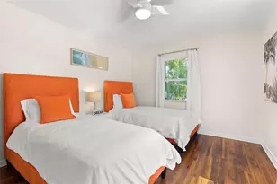 747 39th Ave NE, Saint Petersburg, FL 33703 - Photo 12