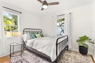 747 39th Ave NE, Saint Petersburg, FL 33703 - Photo 8