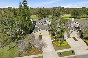 1127 Royal Troon Ct, Tarpon Springs, FL 34688 - Photo 4