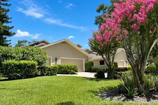 1127 Royal Troon Ct, Tarpon Springs, FL 34688 - Photo 2