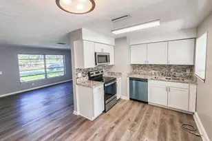 995 Barclay Dr, Cocoa, FL 32927 - Photo 10