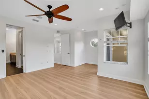111 N Albany Ave, Tampa, FL 33606 - Photo 28