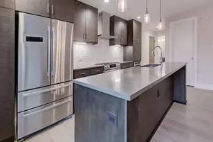 199 Dali Blvd, Saint Petersburg, FL 33701 - Photo 2