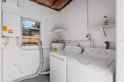 1721 41st Street S, Saint Petersburg, FL 33711 - Photo 18