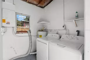 1721 41st St S, Saint Petersburg, FL 33711 - Photo 18