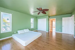 30 Dolphin Dr, Treasure Island, FL 33706 - Photo 38