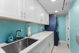 850 Bay Point Dr, Madeira Beach, FL 33708 - Photo 44