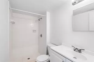 333 Lake Howard Dr NW, Winter Haven, FL 33880 - Photo 22