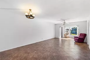 333 Lake Howard Dr NW, Winter Haven, FL 33880 - Photo 6