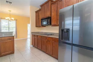 561 Winthrop Dr, Spring Hill, FL 34609 - Photo 4