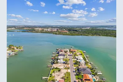 570 Johns Pass Avenue, Madeira Beach, FL 33708 - Photo 26