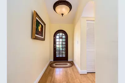 1140 81st Street S, Saint Petersburg, FL 33707 - Photo 8