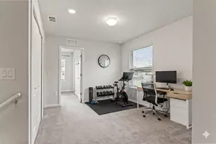 31329 Amberview Bnd, Wesley Chapel, FL 33545 - Photo 14