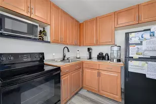 841 4th Ave N, Saint Petersburg, FL 33701 - Photo 6
