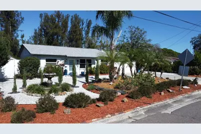 201 79th Avenue NE, Saint Petersburg, FL 33702 - Photo 48