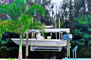 201 79th Ave NE, Saint Petersburg, FL 33702 - Photo 40