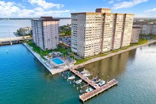 5200 Brittany Dr S, Saint Petersburg, FL 33715 - Photo 40