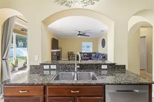 11308 Callaway Pond Dr, Riverview, FL 33579 - Photo 14