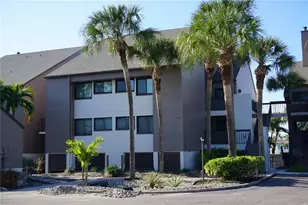 534 Pinellas Bayway S, Tierra Verde, FL 33715 - Photo 2
