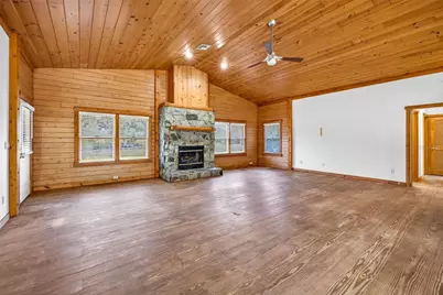 6750 Sutton Oaks Lane, Zephyrhills, FL 33541 - Photo 22