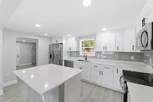 7213 Country Club Dr, Hudson, FL 34667 - Photo 12