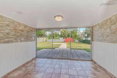 1668 Cleveland Street, Clearwater, FL 33755 - Photo 8