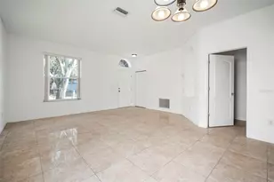 930 Grand Canyon Dr, Valrico, FL 33594 - Photo 8
