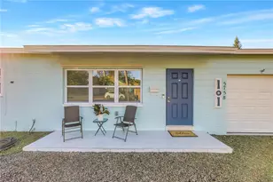 5758 Dartmouth Ave N, Saint Petersburg, FL 33710 - Photo 32