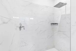 5557 Silver Sun Dr, Apollo Beach, FL 33572 - Photo 32