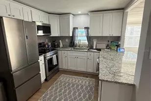 7880 54th Ave N, Saint Petersburg, FL 33709 - Photo 12