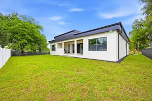 104 S Maki Rd, Plant City, FL 33563 - Photo 26