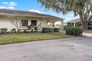 2125 Hailstone Cir, Sun City Center, FL 33573 - Photo 2
