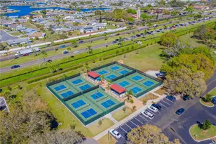401 Faraday Trail, Sun City Center, FL 33573 - Photo 44