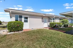 401 Faraday Trail, Sun City Center, FL 33573 - Photo 2