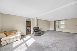 15615 Willowdale Rd, Tampa, FL 33625 - Photo 36