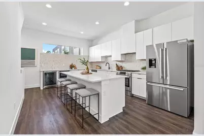 859 6th Avenue S, Saint Petersburg, FL 33701 - Photo 2
