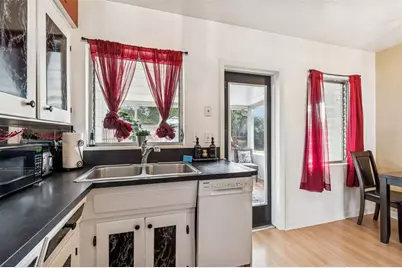 614 12th Street NW, Largo, FL 33770 - Photo 18