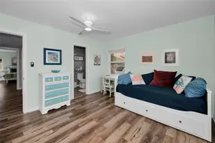 245 Garden Cir S, Dunedin, FL 34698 - Photo 38