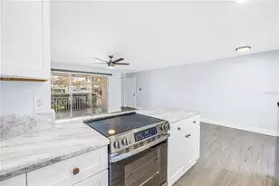 8630 Blind Pass Rd, Saint Pete Beach, FL 33706 - Photo 16