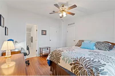 6136 Ridgeway Drive, Zephyrhills, FL 33542 - Photo 20