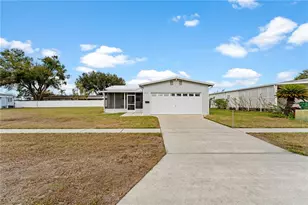 6136 Ridgeway Dr, Zephyrhills, FL 33542 - Photo 42