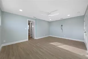 6331 4th Palm Point, Saint Pete Beach, FL 33706 - Photo 32