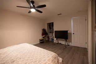 4610 N Country Hills Ct, Plant City, FL 33566 - Photo 14
