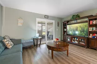 195 114th Ave NE, Saint Petersburg, FL 33716 - Photo 8