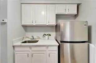 4215 E Bay Dr, Clearwater, FL 33764 - Photo 20