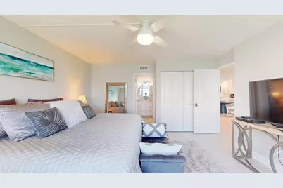 7910 Sun Island Drive S #305, South Pasadena, FL 33707 - Photo 14