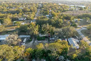 12104 Anderson Dr N, Riverview, FL 33579 - Photo 78