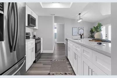 8434 N River Dune Street, Tampa, FL 33617 - Photo 12