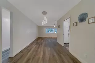 11146 51st Ave N, Saint Petersburg, FL 33708 - Photo 10